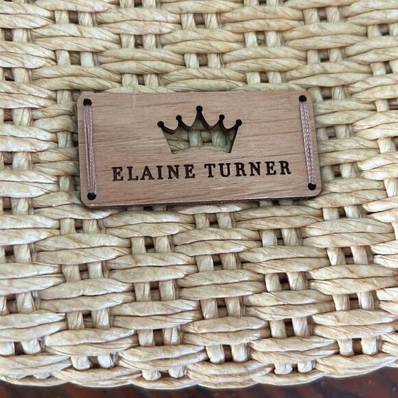 Elaine Turner straw bag. Adorable - Picture 3 of 3